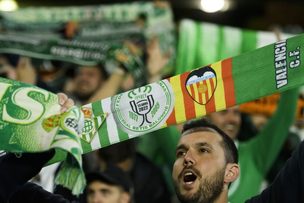 Final : Real Betis - Valencia C.F.  / RAÚL CARO