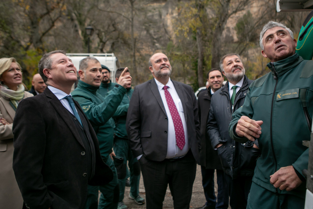 García-Page mantiene un encuentro con los miembros del GEAS