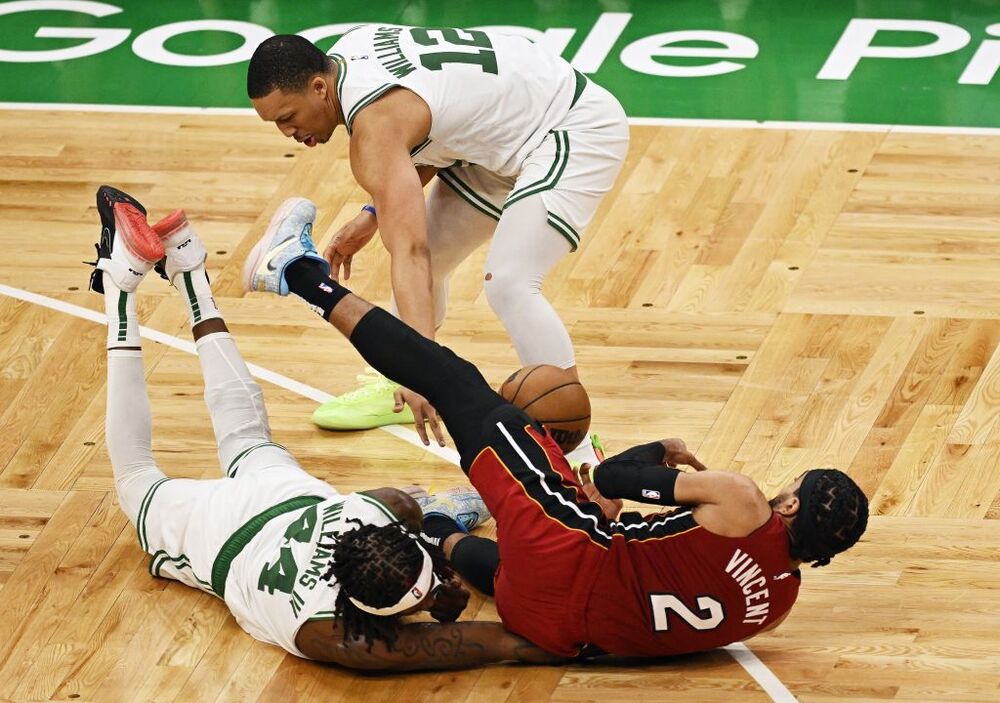 NBA Eastern Conference Finals - Miami Heat at Boston Celtics  / JOHN CETRINO