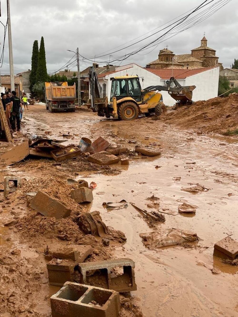 La DANA genera estragos y causa el caos en Buenache de Alarcón   / B. PRIETO