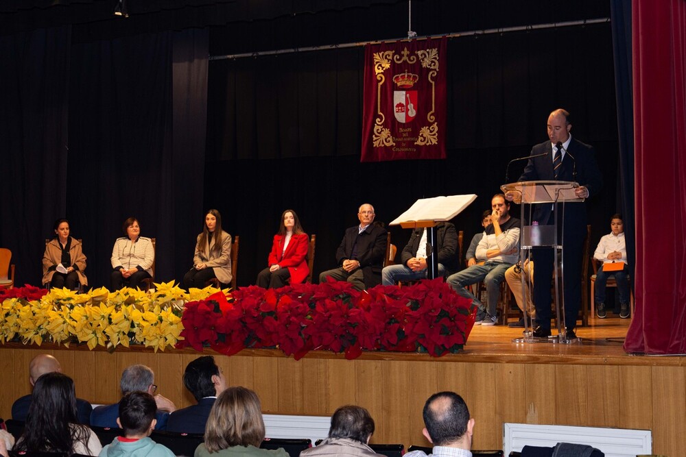 Casasimarro honra la Constitución y reconoce a sus vecinos