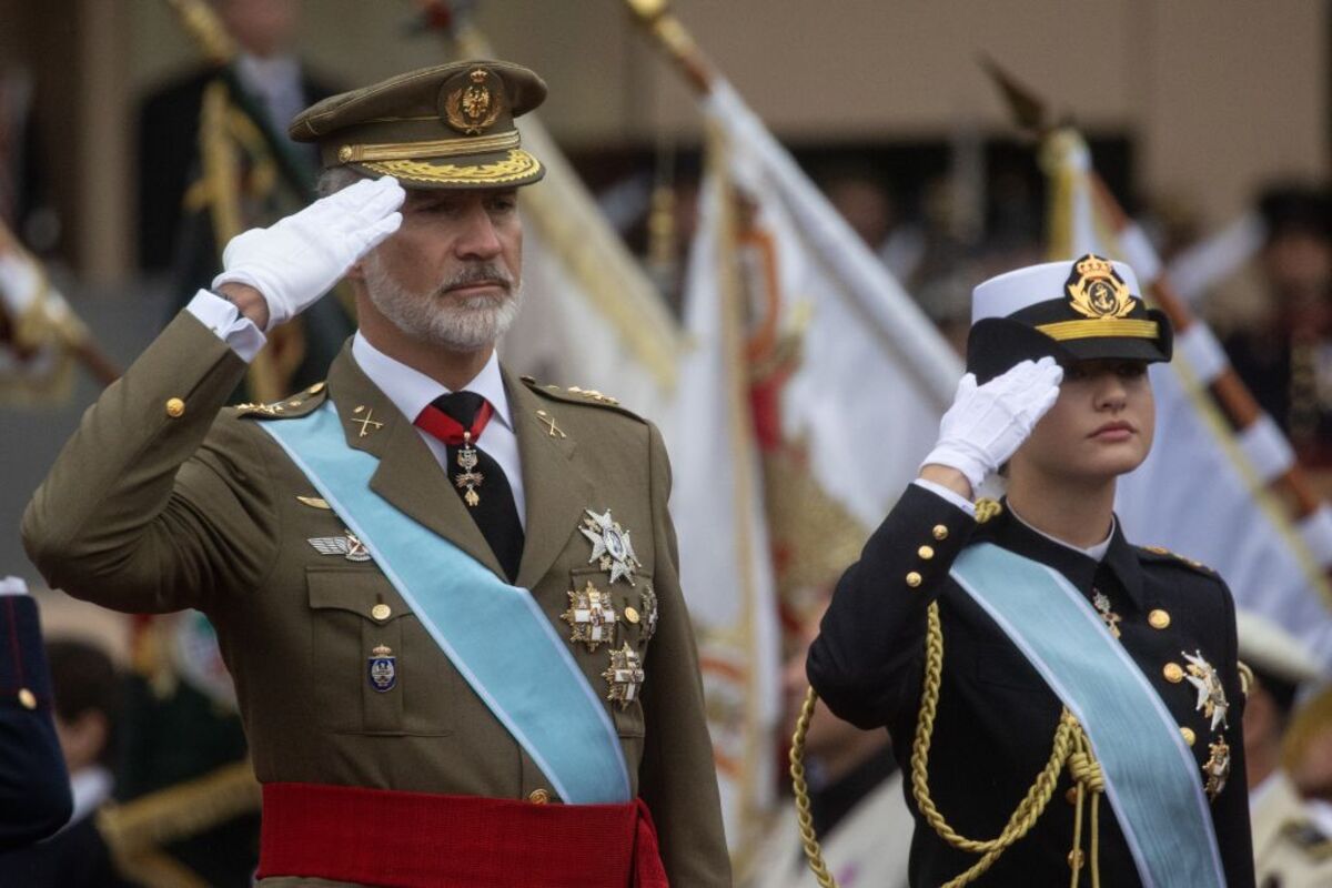 Desfile del 12 de octubre por el Día de la Hispanidad  / ALEJANDRO MARTÍNEZ VÉLEZ