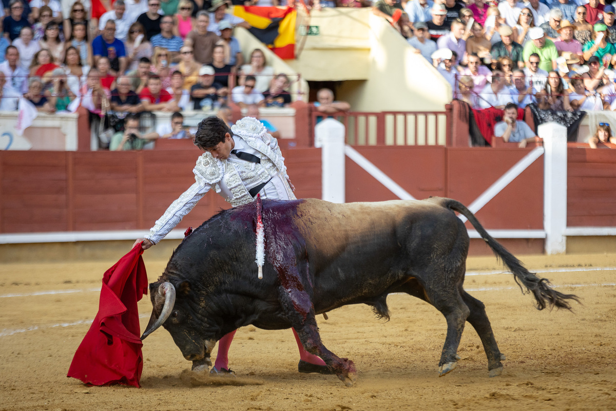 5ª de la feria taurina de San Julián  / JAVIER GUIJARRO