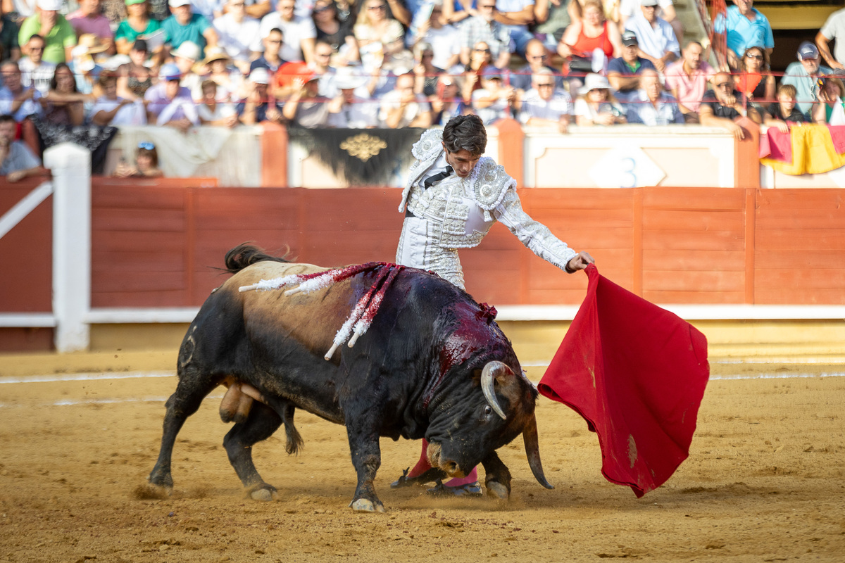 5ª de la feria taurina de San Julián  / JAVIER GUIJARRO