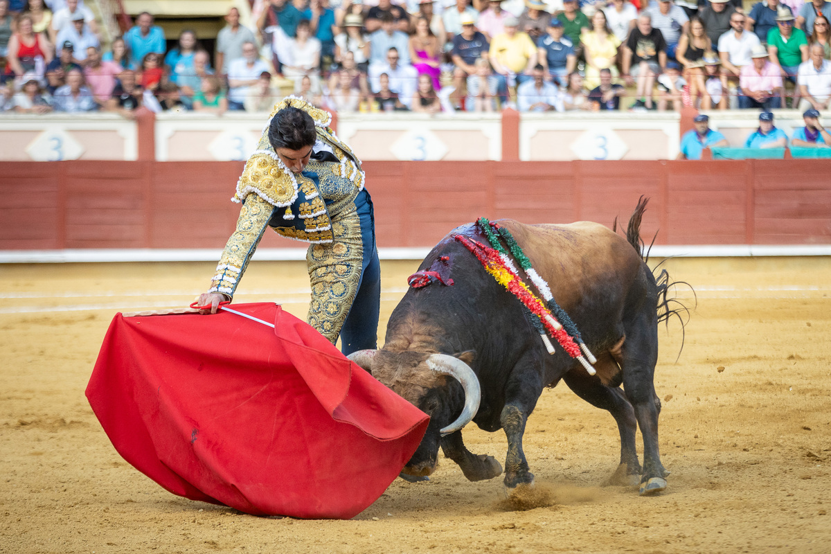 5ª de la feria taurina de San Julián  / JAVIER GUIJARRO