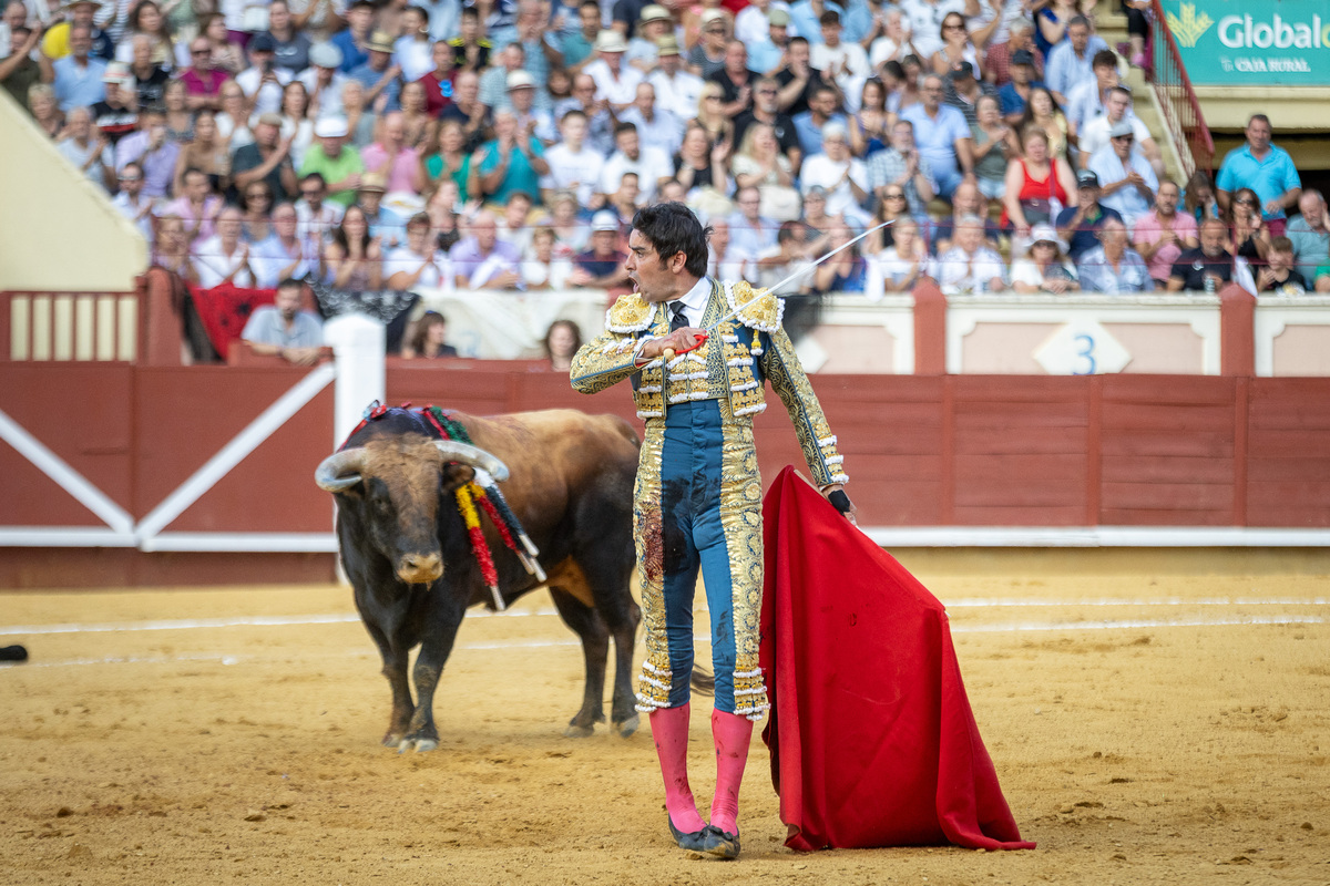 5ª de la feria taurina de San Julián  / JAVIER GUIJARRO