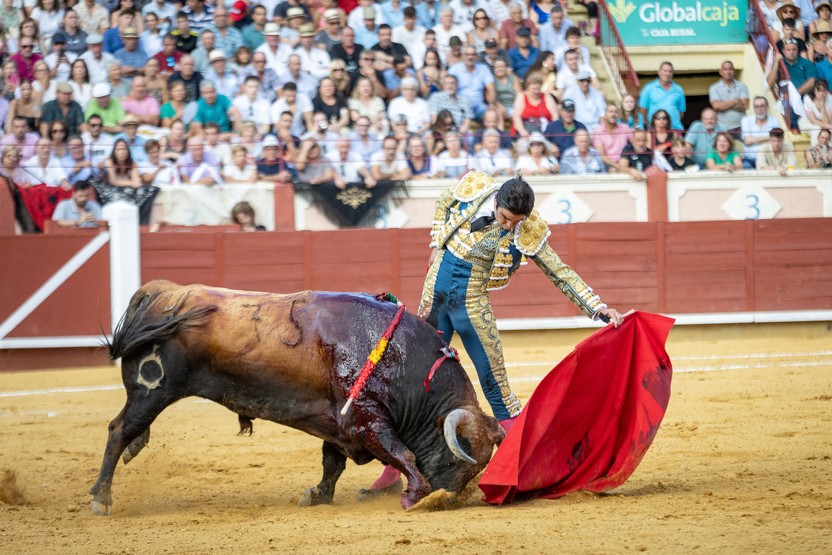 5ª de la feria taurina de San Julián  / JAVIER GUIJARRO