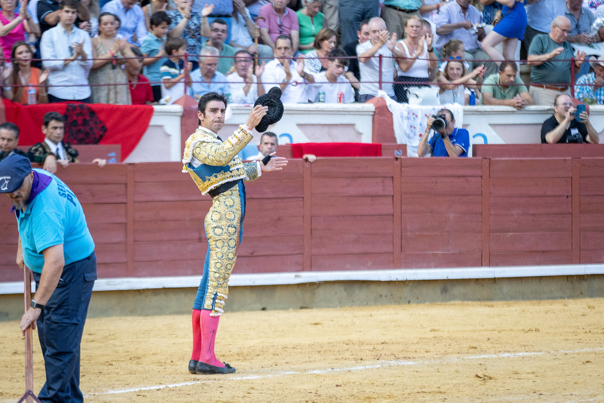 5ª de la feria taurina de San Julián  / JAVIER GUIJARRO