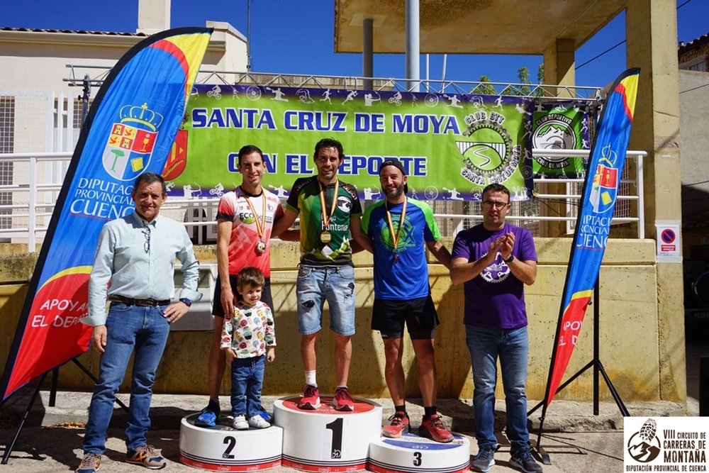 Algarra y Dávila toman la montaña de Santa Cruz de Moya