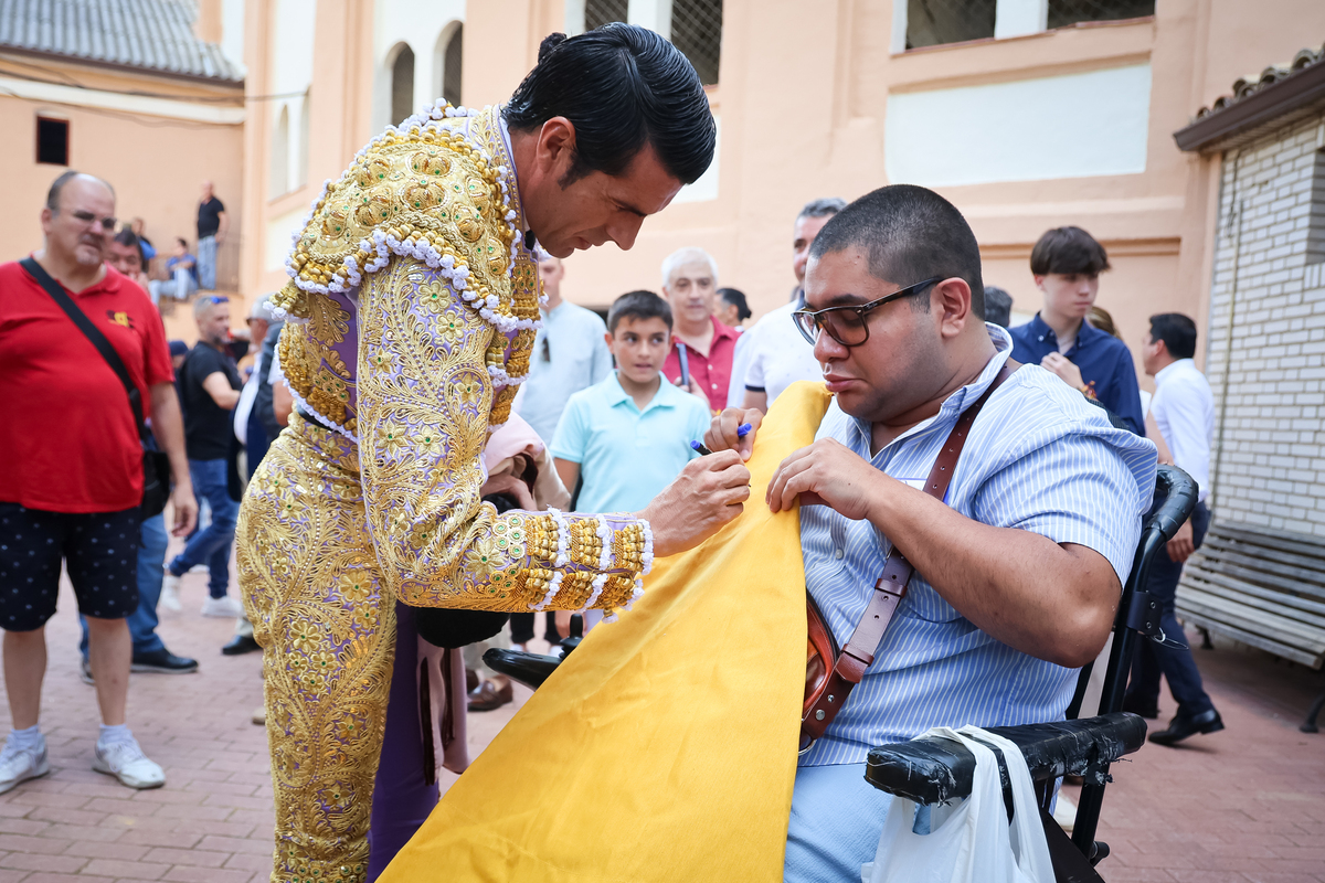 1ª de la feria taurina de San Julián  / JAVIER GUIJARRO