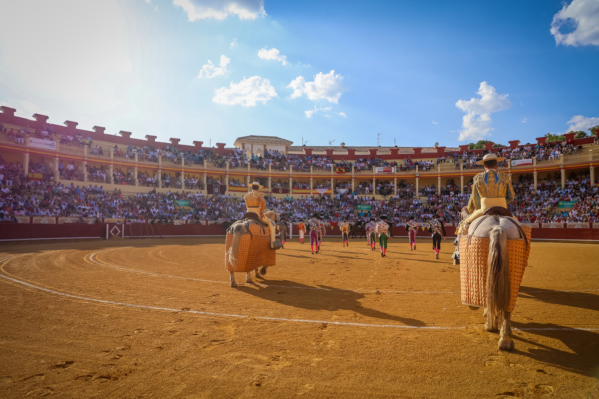 1ª de la feria taurina de San Julián  / JAVIER GUIJARRO