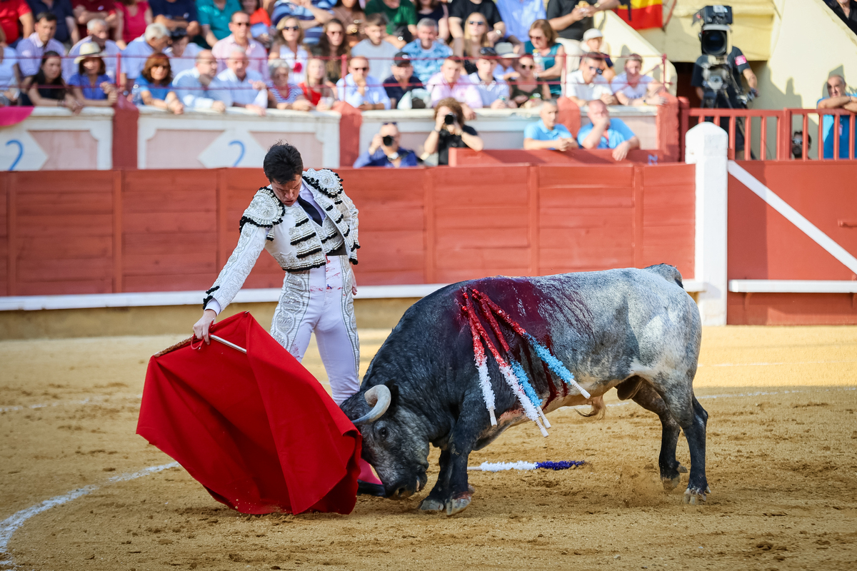 1ª de la feria taurina de San Julián  / JAVIER GUIJARRO