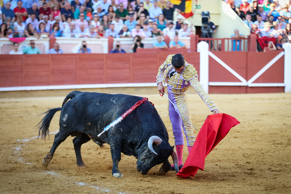 1ª de la feria taurina de San Julián  / JAVIER GUIJARRO