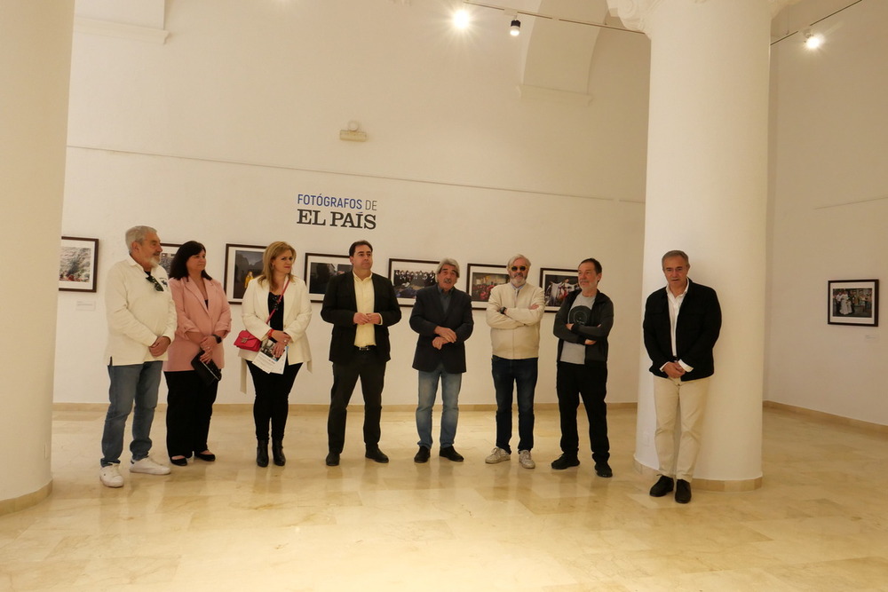 Huete acoge la exposición 'Fotógrafos de El País'