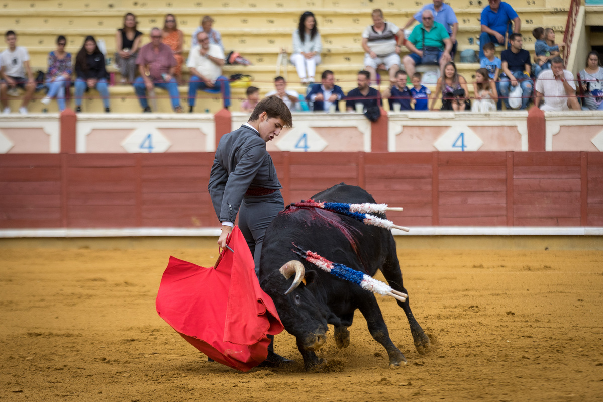 6ª de la feria taurina de San Julián  / JAVIER GUIJARRO