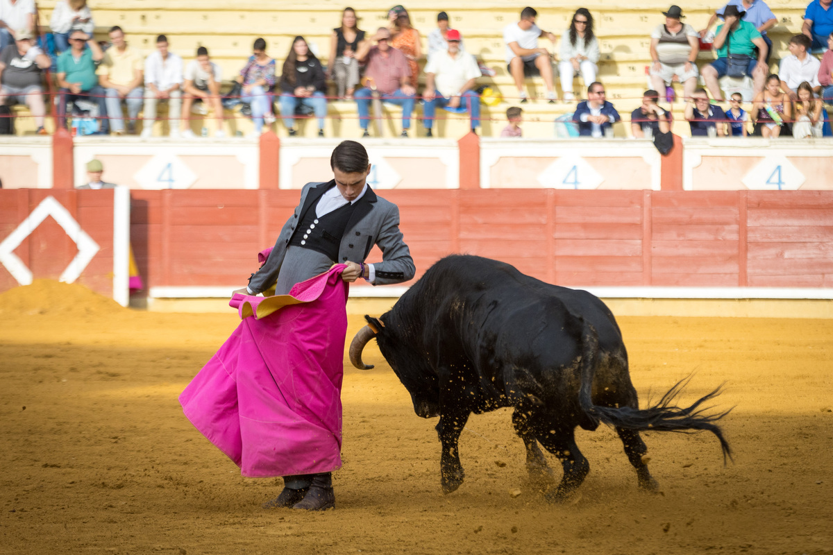 6ª de la feria taurina de San Julián  / JAVIER GUIJARRO