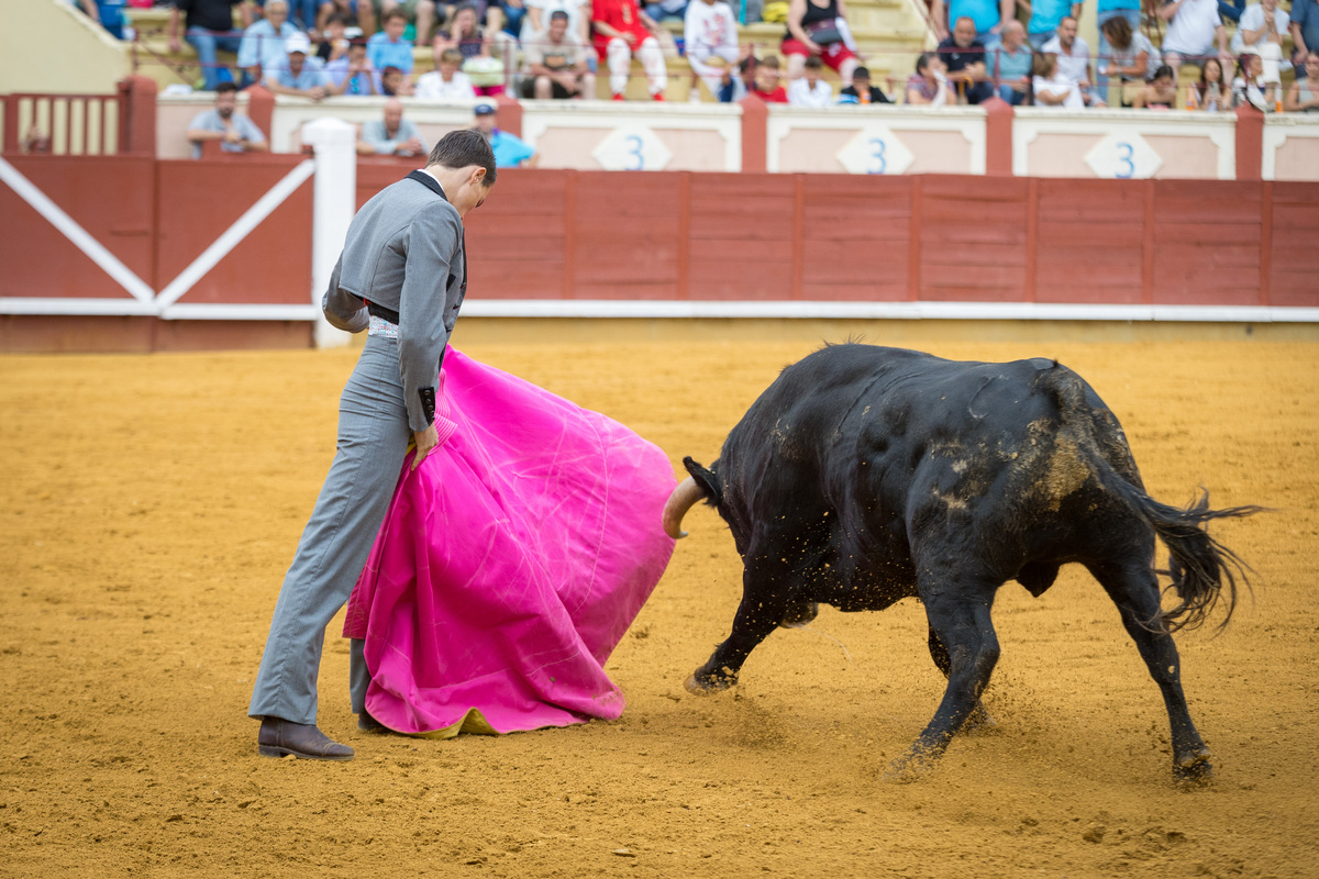 6ª de la feria taurina de San Julián  / JAVIER GUIJARRO