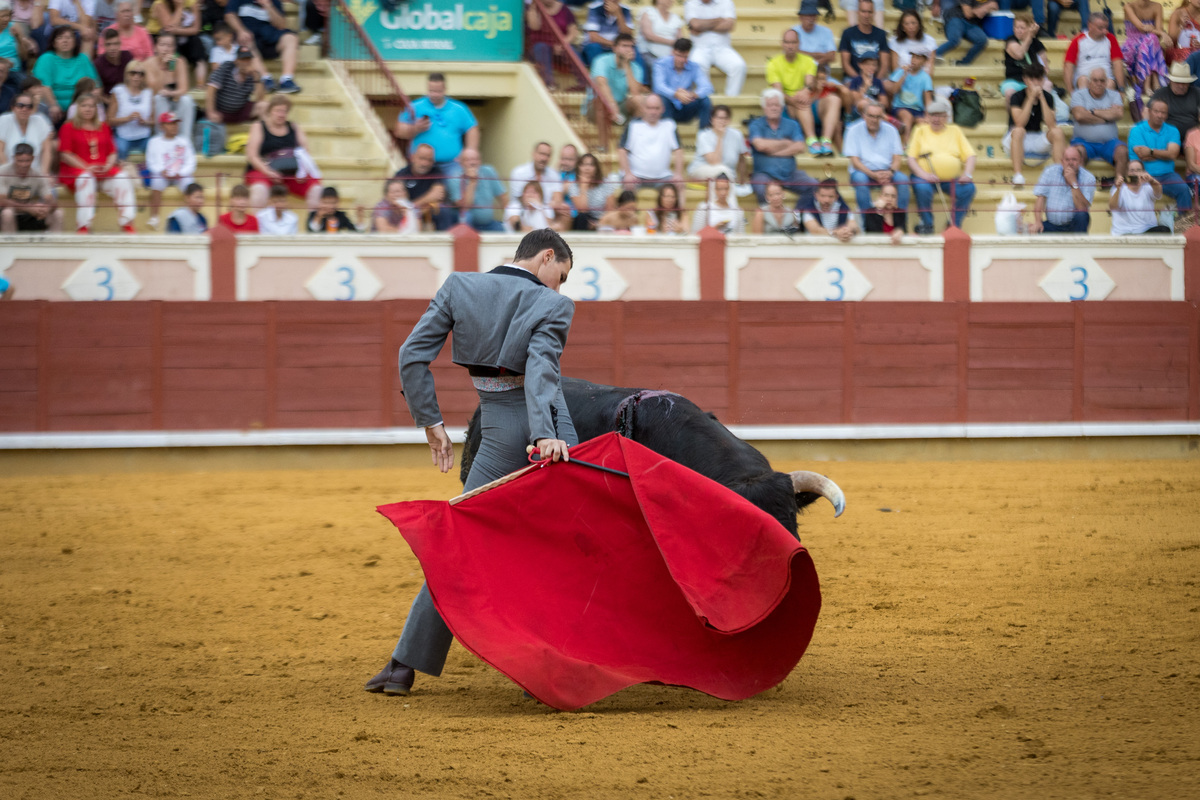 6ª de la feria taurina de San Julián  / JAVIER GUIJARRO