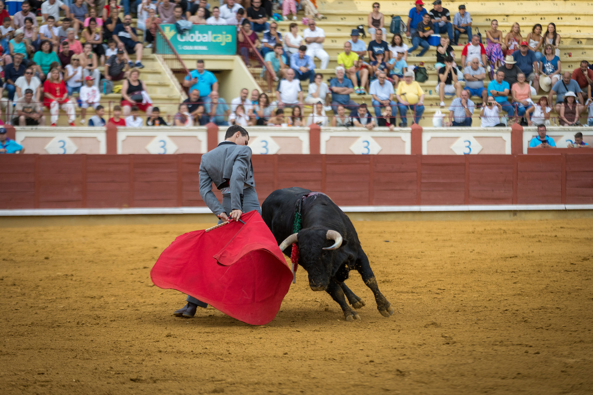 6ª de la feria taurina de San Julián  / JAVIER GUIJARRO