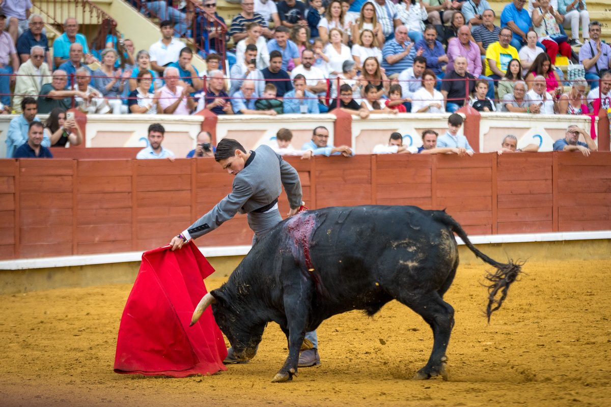 6ª de la feria taurina de San Julián  / JAVIER GUIJARRO