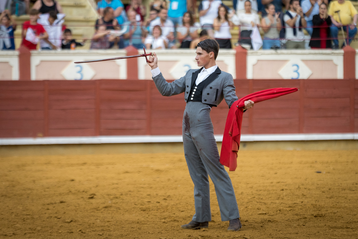 6ª de la feria taurina de San Julián  / JAVIER GUIJARRO