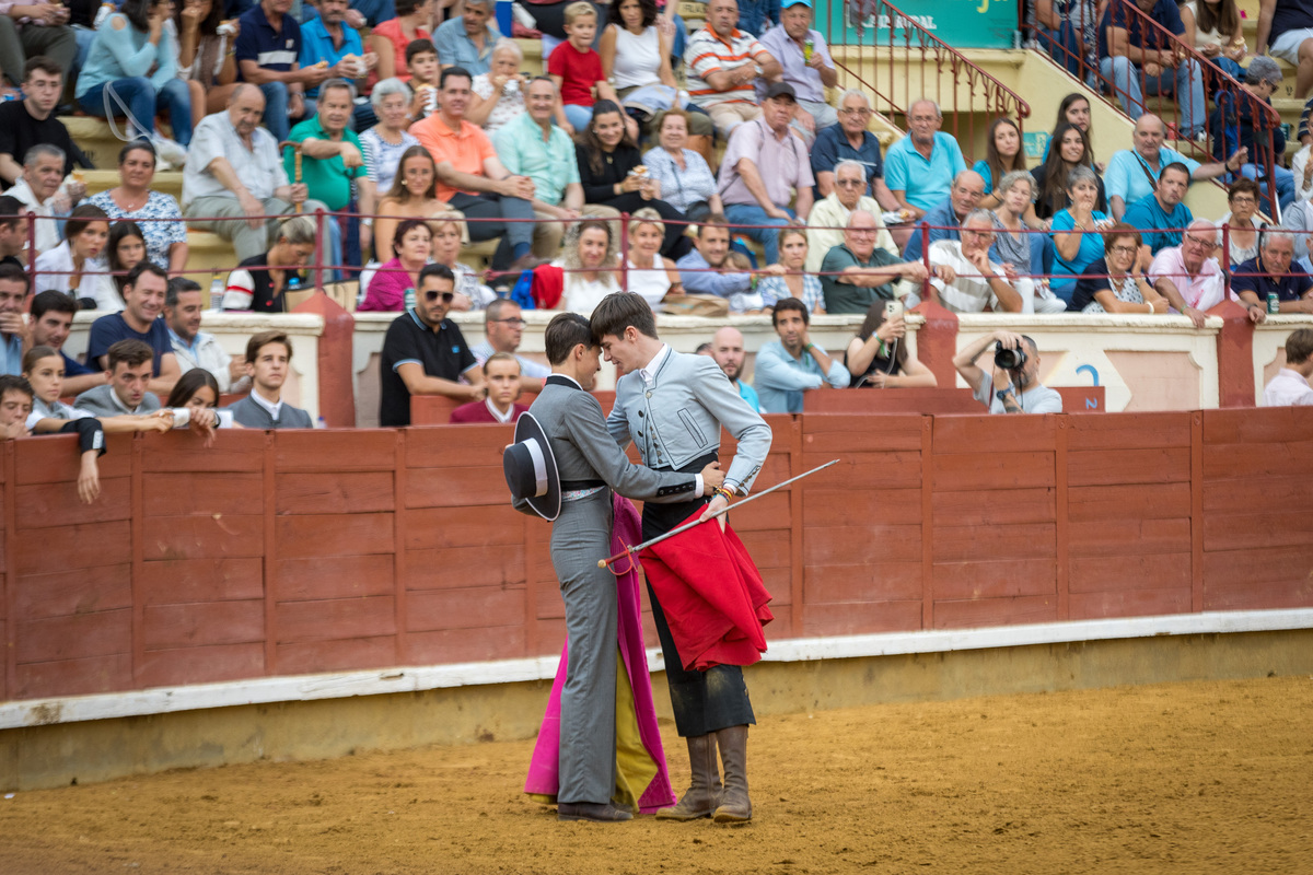 6ª de la feria taurina de San Julián  / JAVIER GUIJARRO