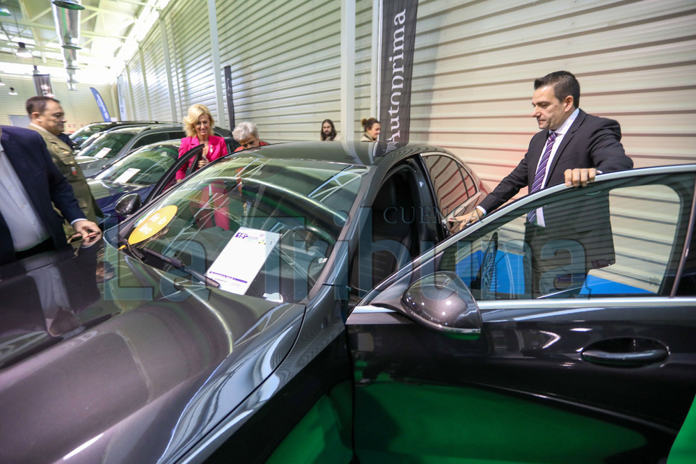 Monedero expone 41 coches en el Salón del Vehículo de Ocasión