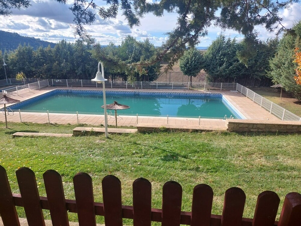 Priego mejora la piscina municipal con la ayuda de la Junta