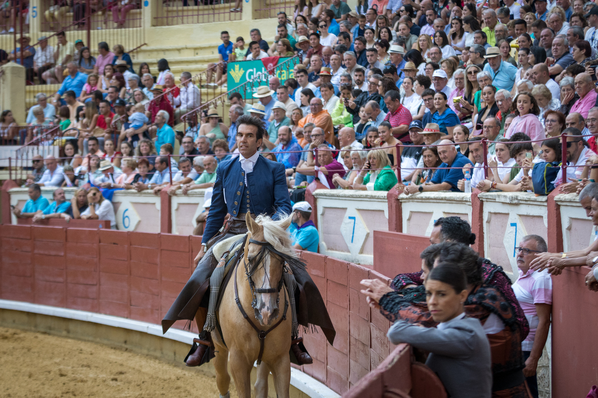 2ª de la feria taurina de San Julián  / JAVIER GUIJARRO