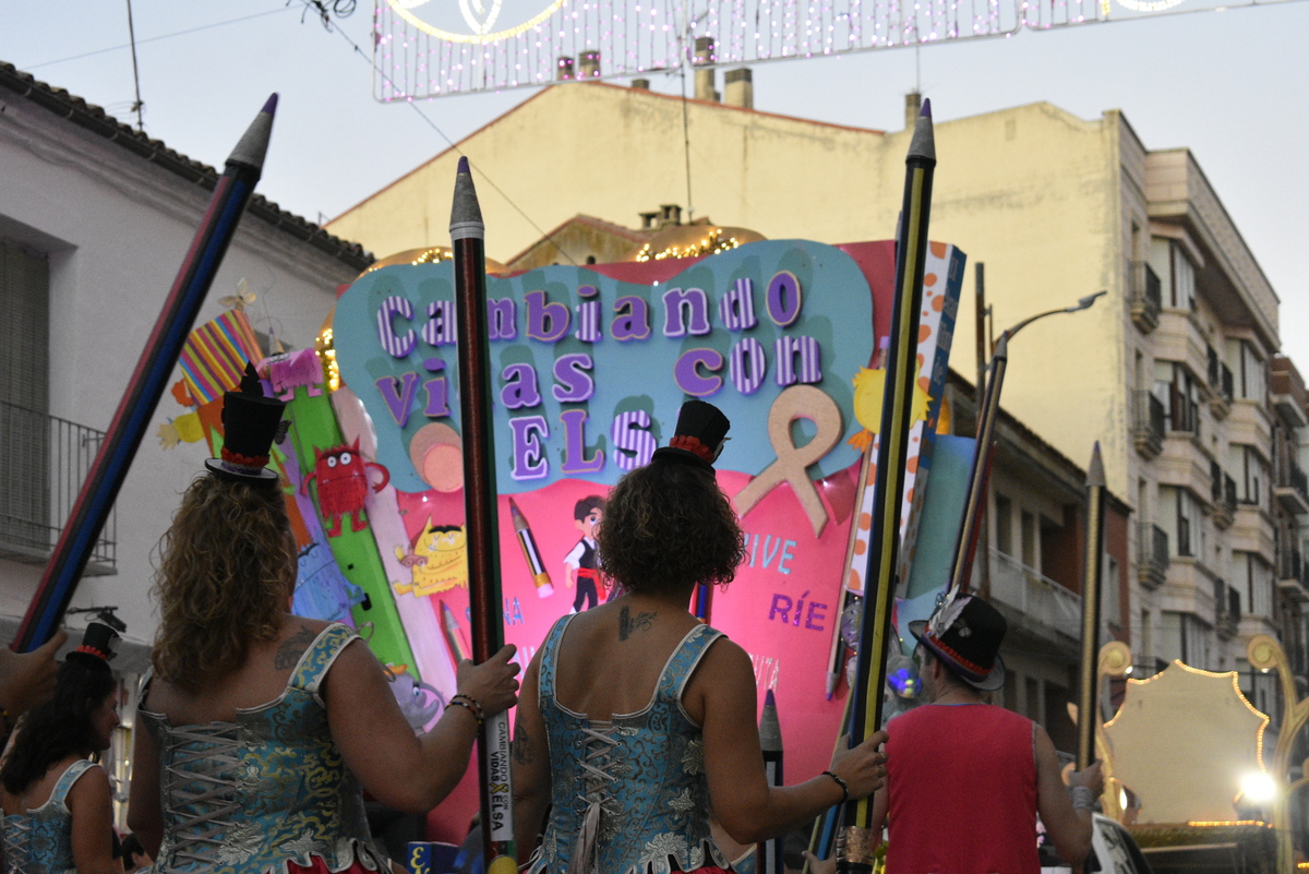 Desfile de carrozas de las fiestas patronales de Tarancón  / JJ.TT.