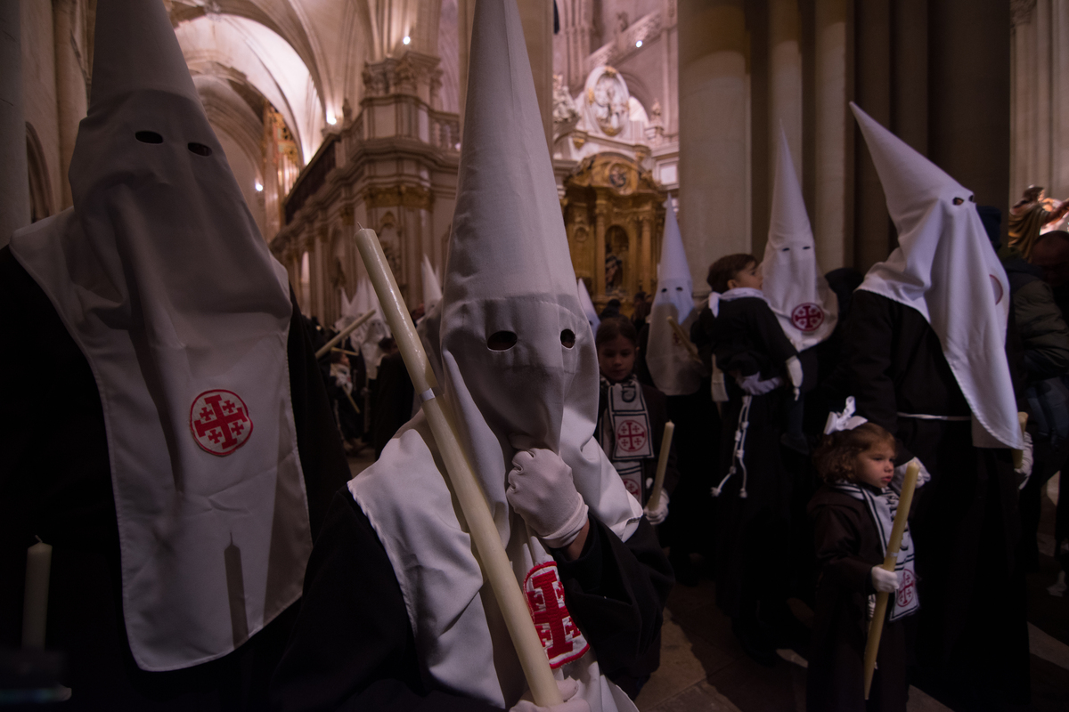 Viernes Santo. Procesión del Santo Entierro  / ADRIÁN GARCÍA VERGAZ