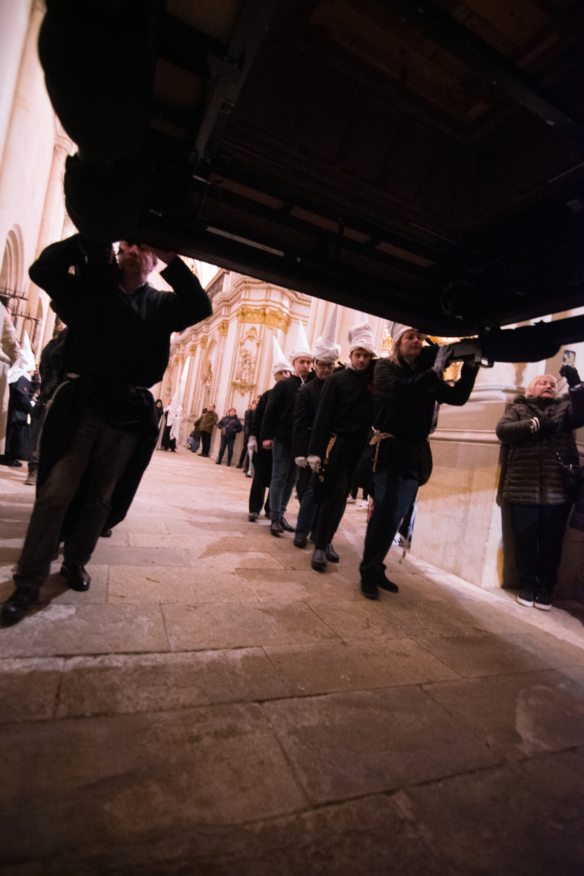 Viernes Santo. Procesión del Santo Entierro  / ADRIÁN GARCÍA VERGAZ