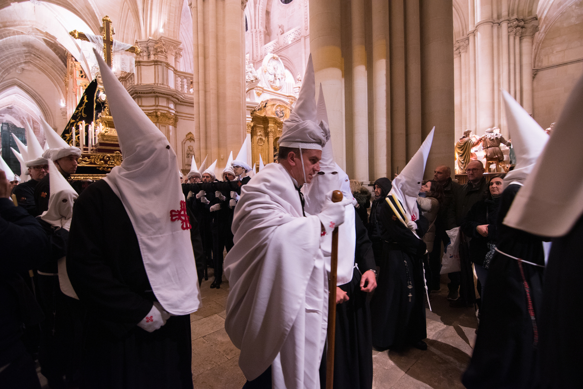 Viernes Santo. Procesión del Santo Entierro  / ADRIÁN GARCÍA VERGAZ