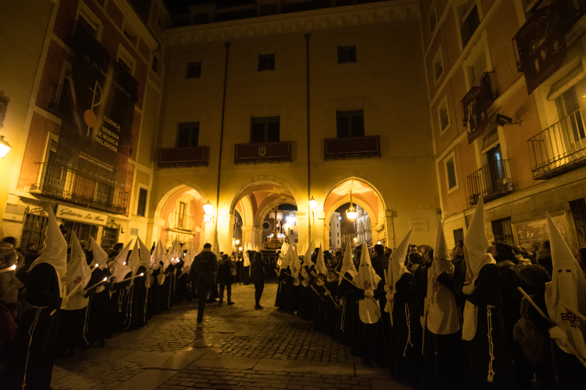 Viernes Santo. Procesión del Santo Entierro  / ADRIÁN GARCÍA VERGAZ