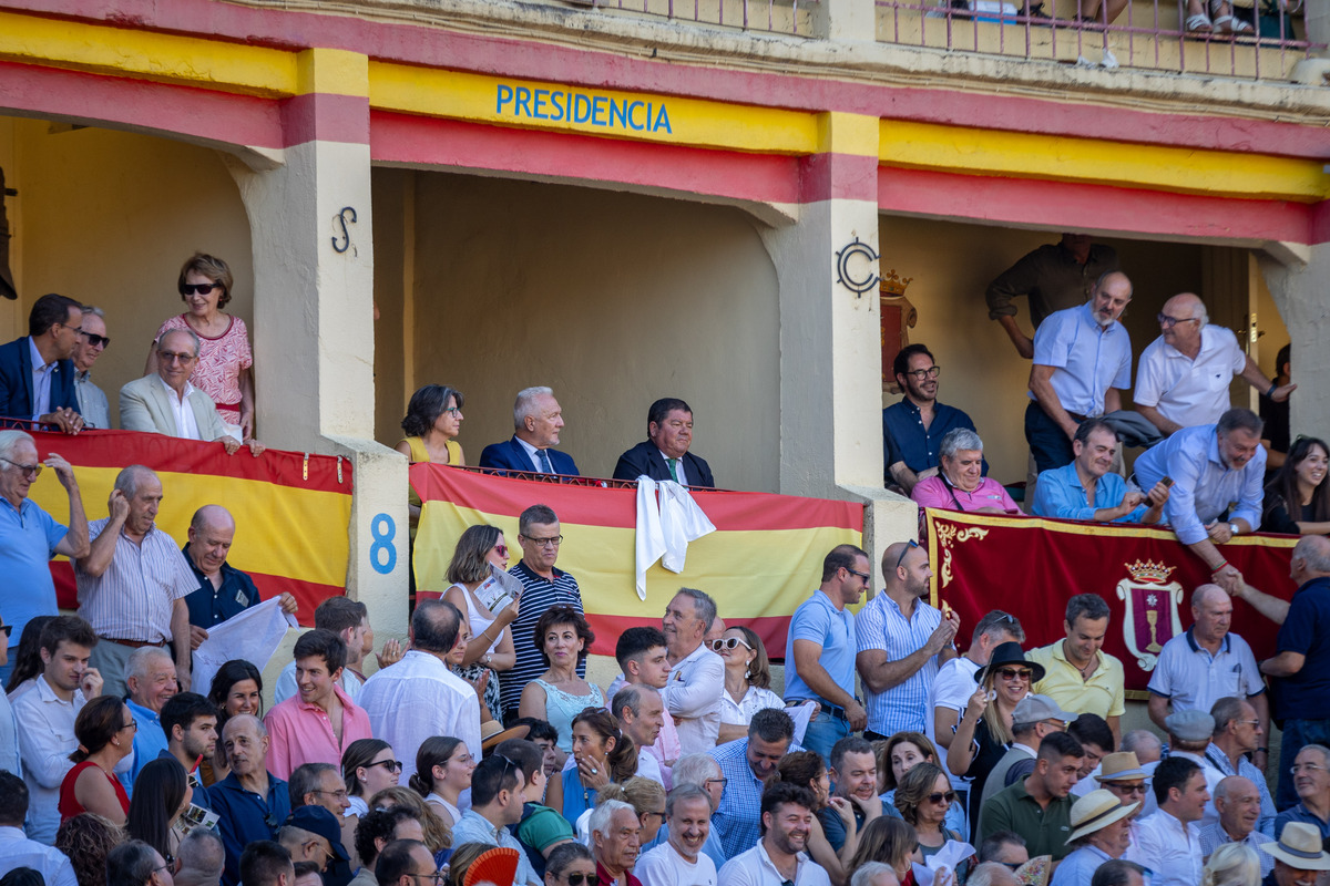 3ª de la feria taurina de San Julián  / JAVIER GUIJARRO