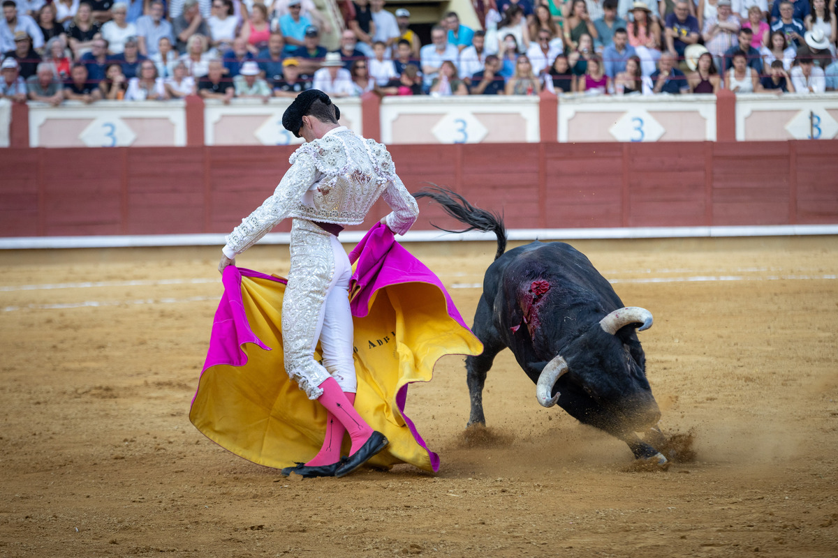 3ª de la feria taurina de San Julián  / JAVIER GUIJARRO