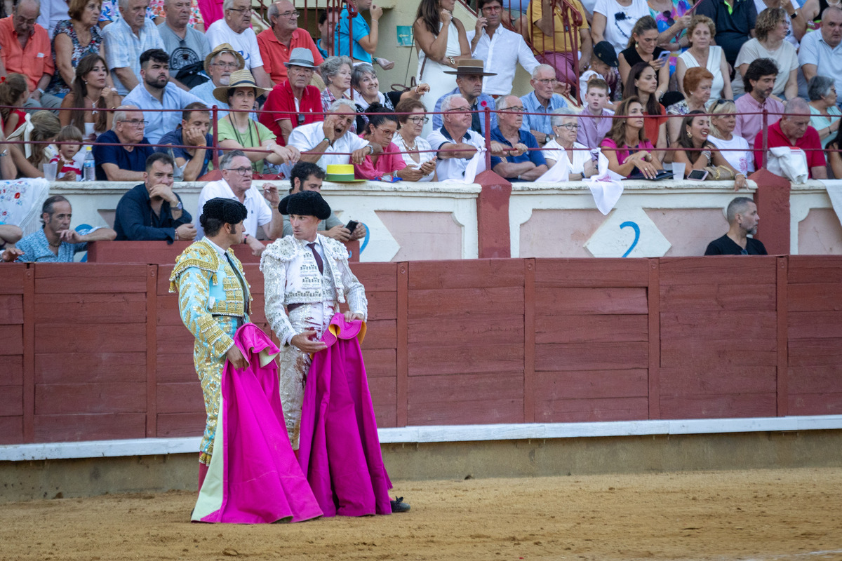 3ª de la feria taurina de San Julián  / JAVIER GUIJARRO