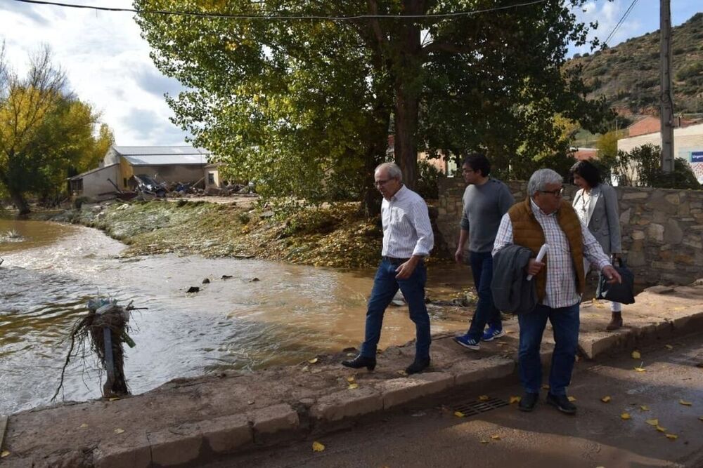 El servicio de arquitectura provincial sigue trabajando en Mira