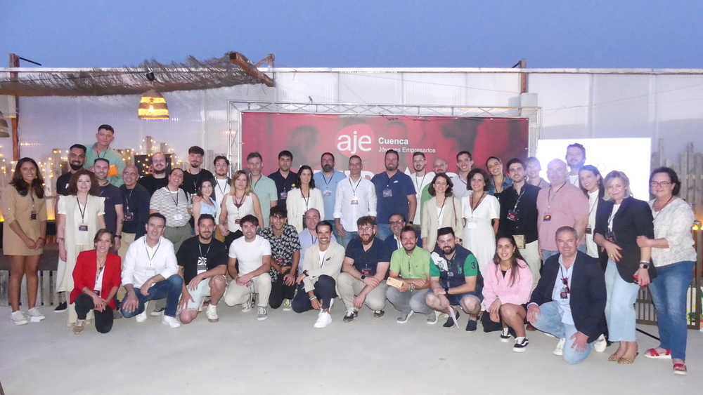 Más de 60 empresarios participan en el Afterwork de AJE