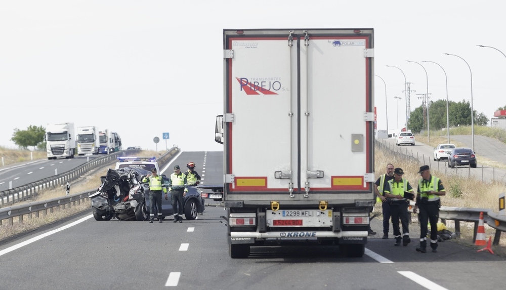 Dos fallecidos tras una colisión en la A-4 por Membrilla