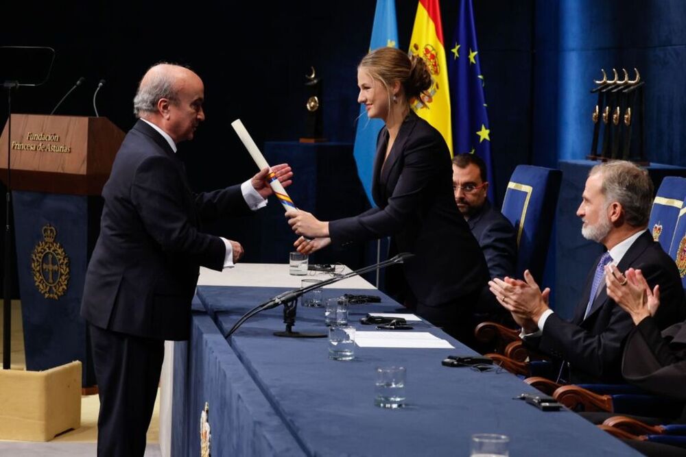 Leonor apela a la esperanza en los Princesa de Asturias