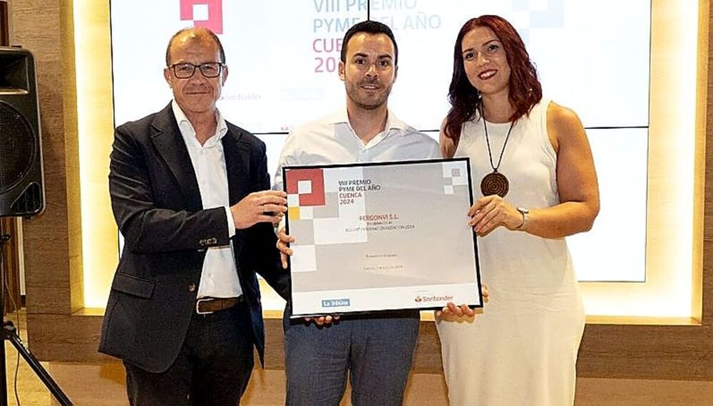 Autocomercial Monedero recibe el Premio ‘Pyme del Año’ 2024