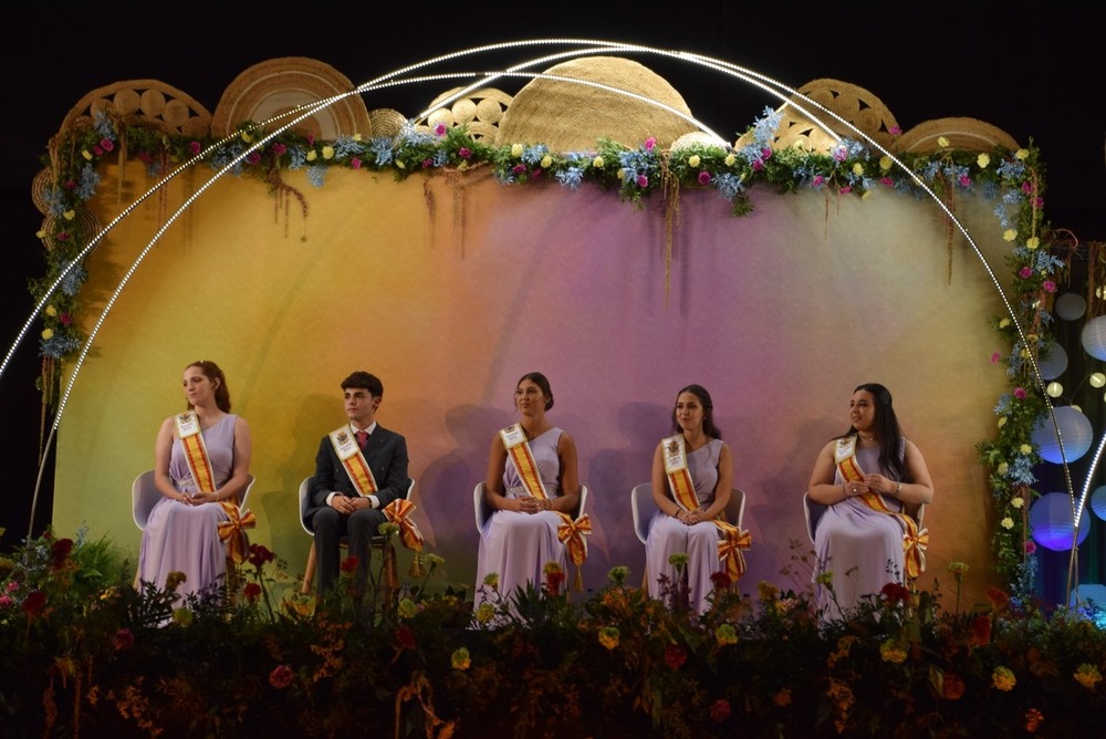 Los representantes juveniles de la Corte de Honor de 2024.