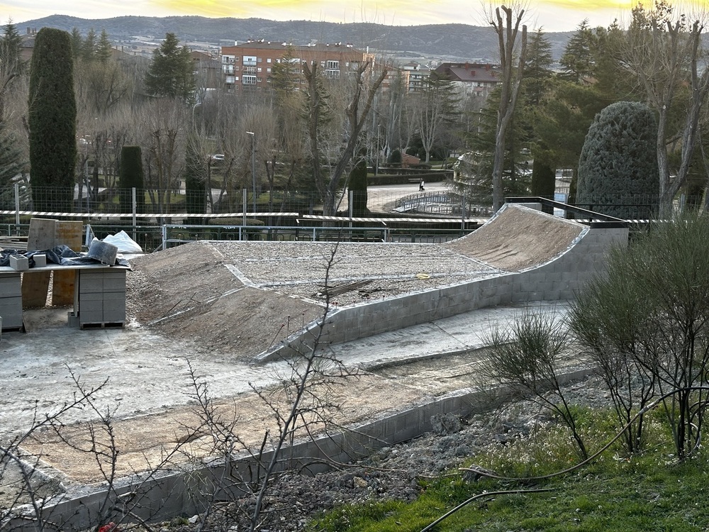 La nueva pista de skate del Parque Dos Ríos contará, entre otros elementos, con bowl, rampas planas y curvas, quarter y cajón barandilla.