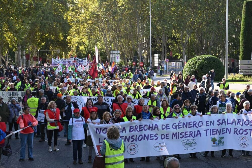 Los pensionistas protestan contra la 