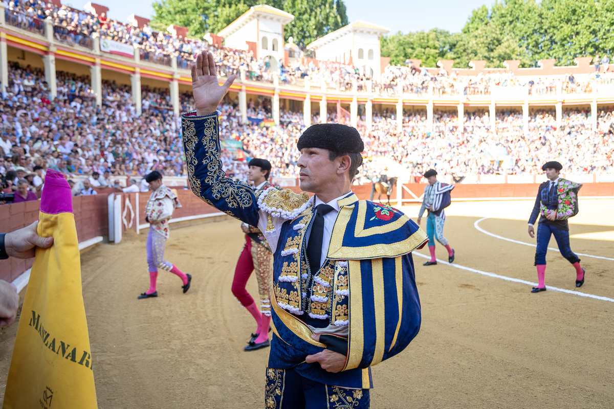 4ª de la feria taurina de San Julián  / JAVIER GUIJARRO