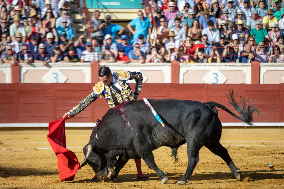 4ª de la feria taurina de San Julián  / JAVIER GUIJARRO