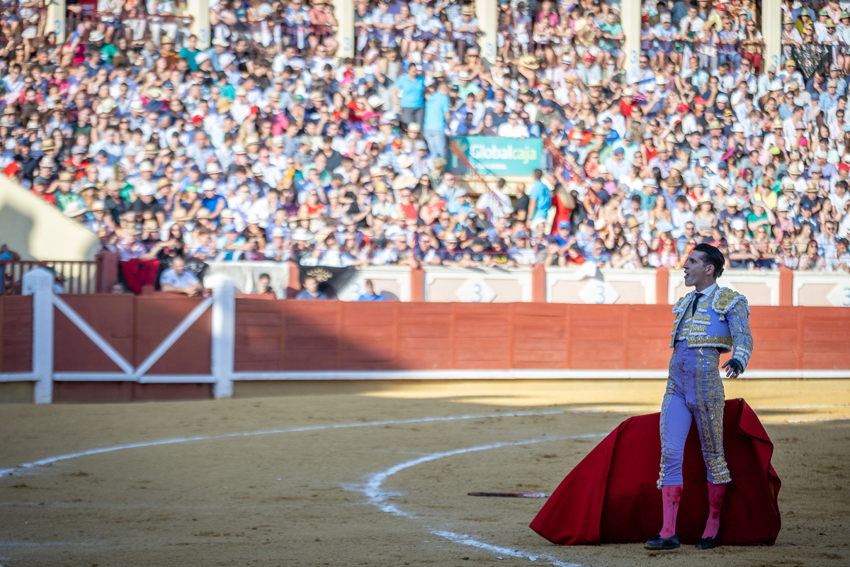 4ª de la feria taurina de San Julián  / JAVIER GUIJARRO