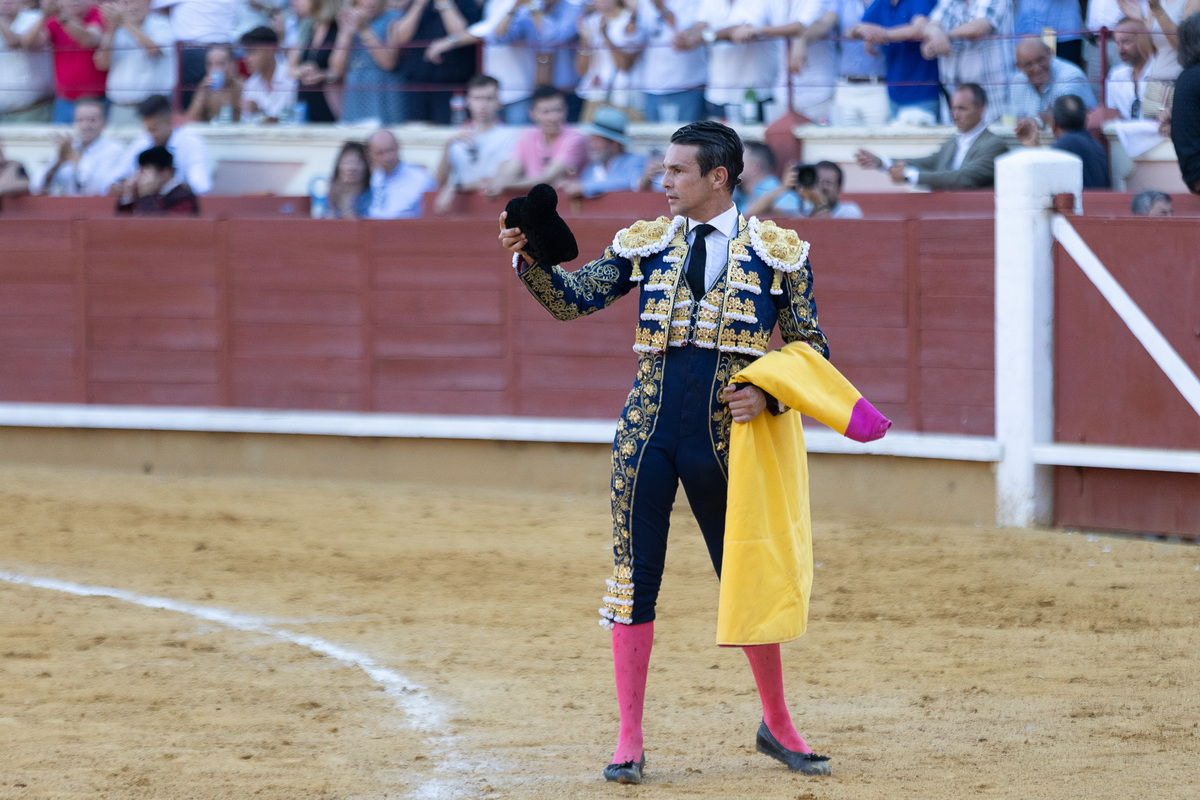 4ª de la feria taurina de San Julián  / JAVIER GUIJARRO