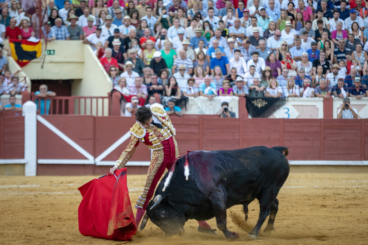 4ª de la feria taurina de San Julián  / JAVIER GUIJARRO